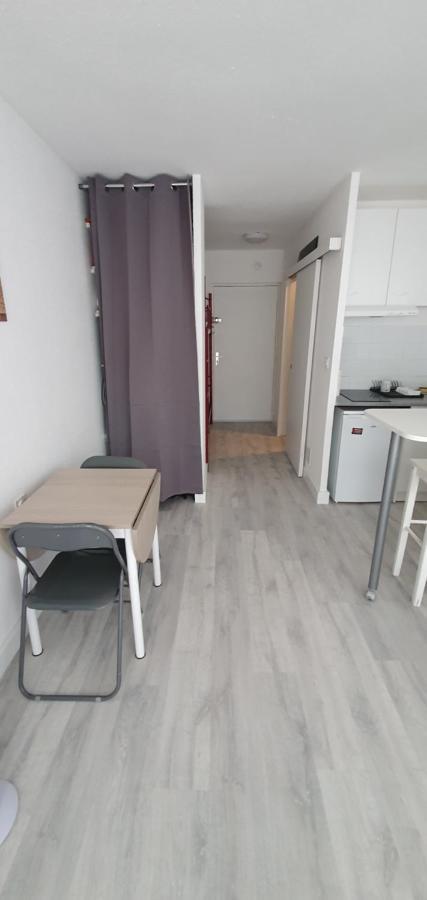 Studio 4 Personnes 5 Minutes A Pied De La Plage Le Grau-du-Roi Luaran gambar